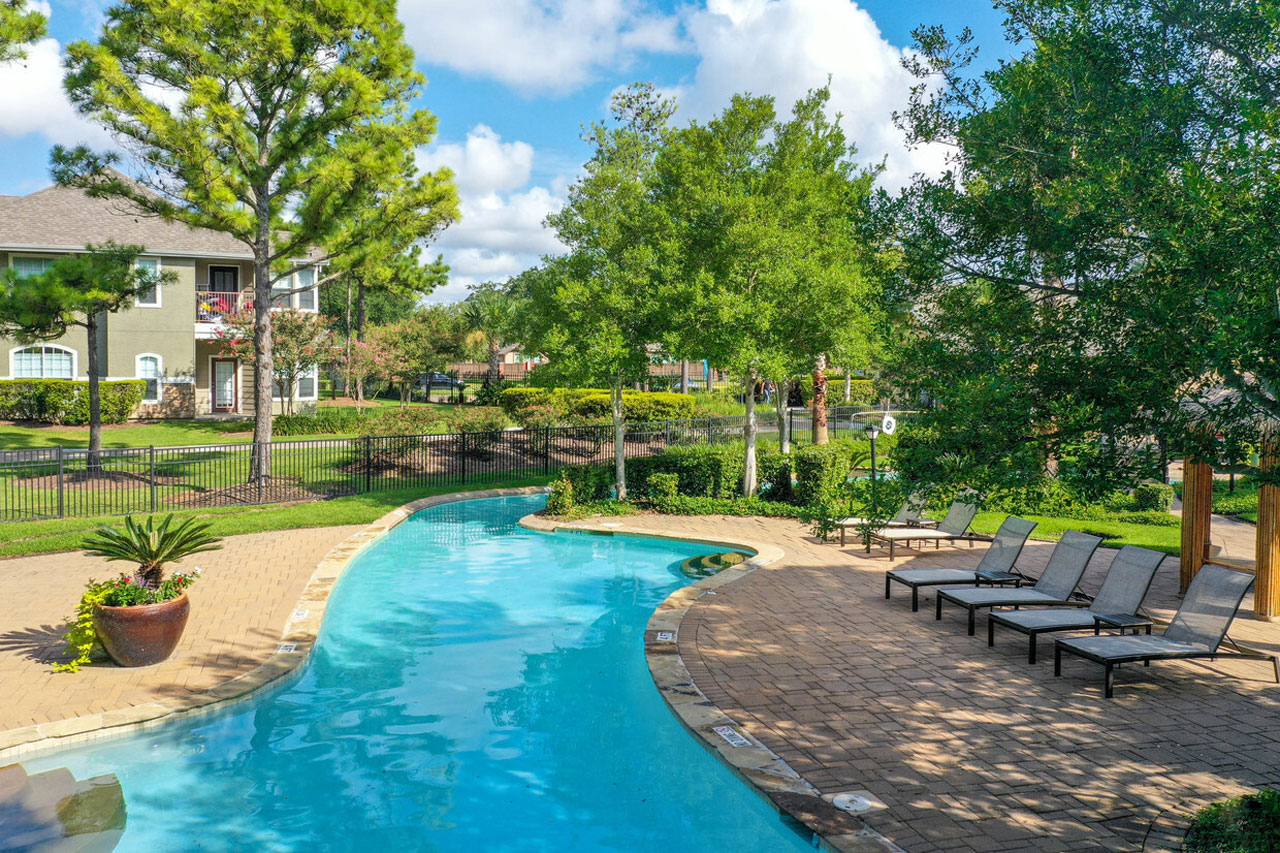 Trails at Rock Creek, Luxury Apartments in Northwest Houston Texas; pet friendly one two and three bedroom apartment homes in Jersey Village.